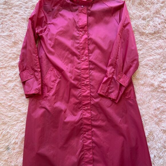Vintage Aqua~Sheen Pink Nylon windbreaker ☔️ snap closure ☔️ lightweight - Picture 1 of 13